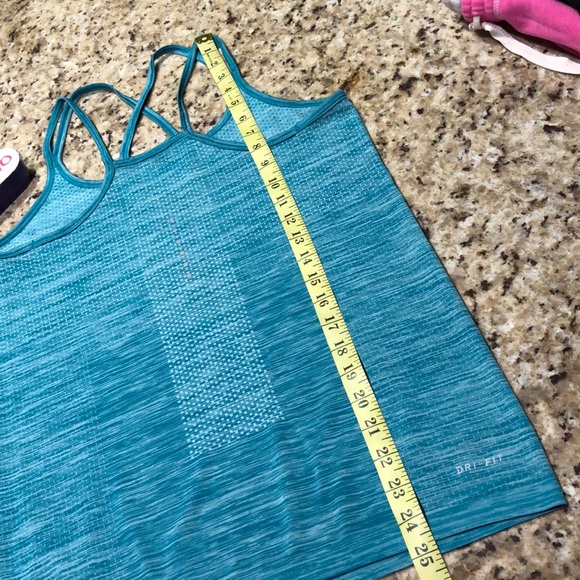 Nike Tank Top - Picture 10 of 10